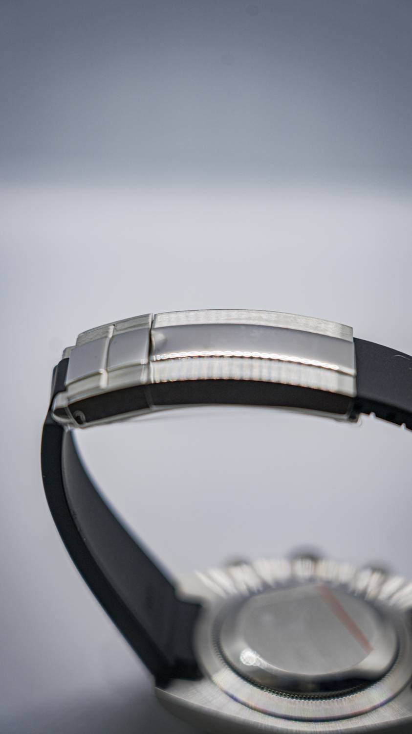 Midnight Phantom – Custom VK63 Chronograph by MODISTRY