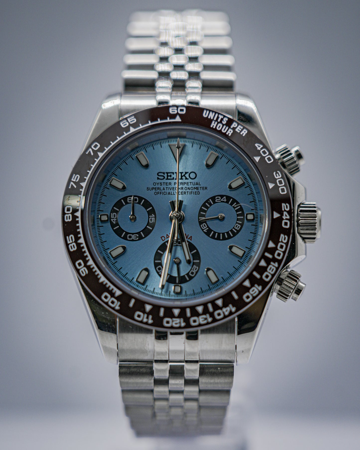 Glacier Chronograph – Custom VK63 Build by MODISTRY